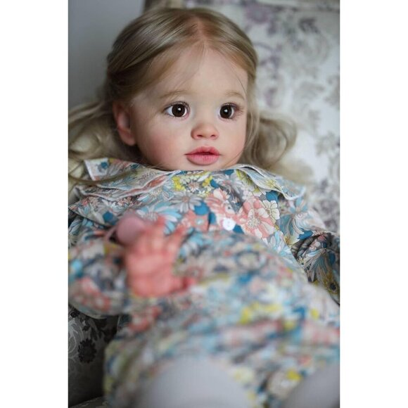 🆕26 Inch Girl Soft Body Weighted Silicone Realistic Newborn  Reborn  Baby Doll - Picture 1 of 7
